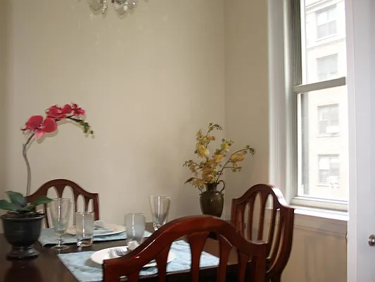 Sold by Sotheby's International Realty | media 10