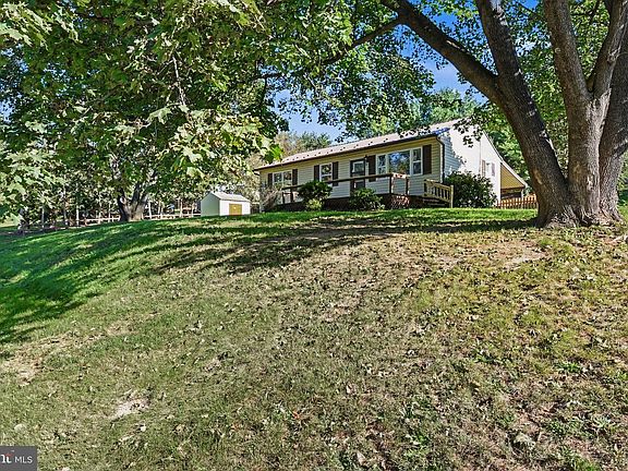 2nd image of 10 Stine Ave