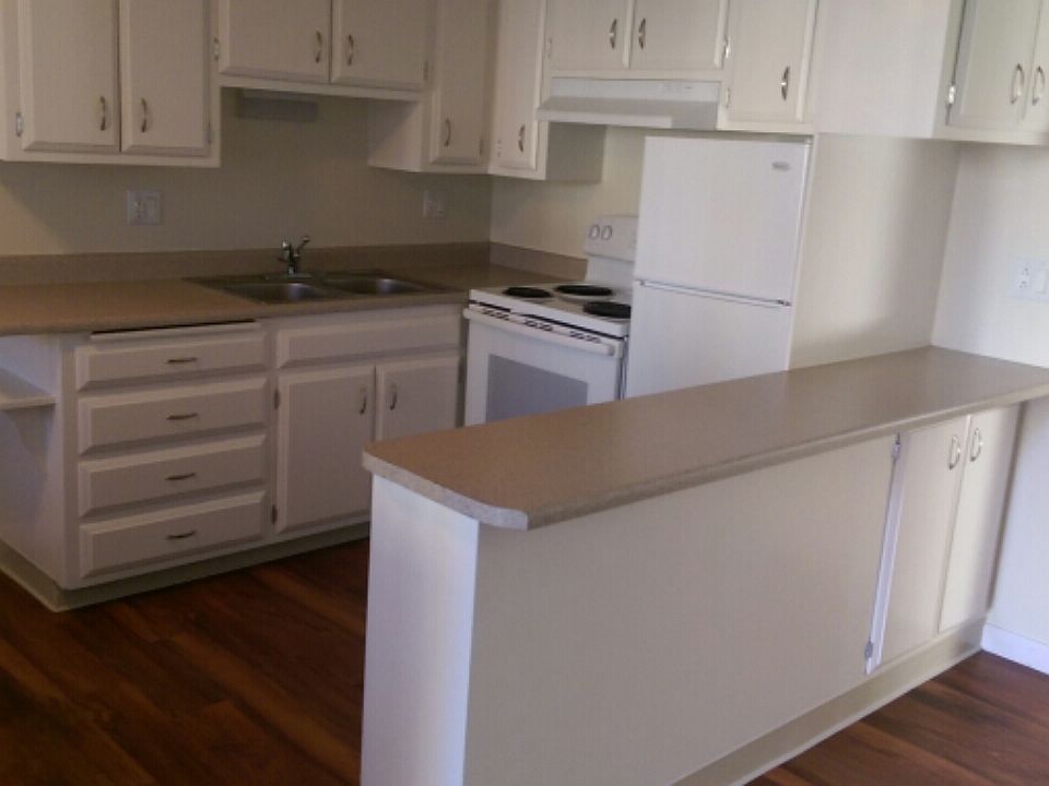 2nd image of 1229 Pacific Ave #30