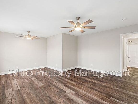 2nd image of 1302 Venus St #B