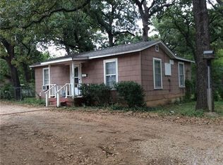 1219 N Center St, Arlington, TX 76011