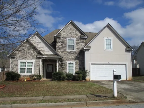 2801 Topaz Rd, Riverdale, GA 30296