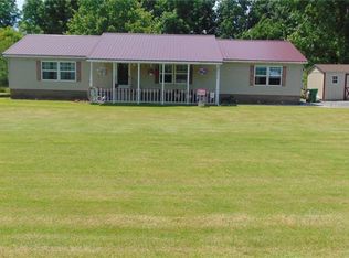 550 Gravel Rd, Seneca Falls, NY 13148