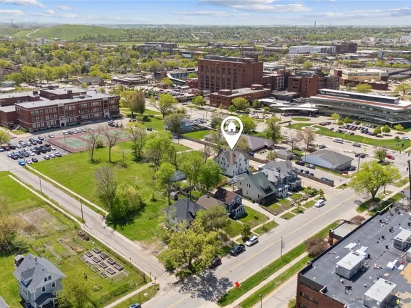 512/514 McKinley St SE, Cedar Rapids, IA 52403