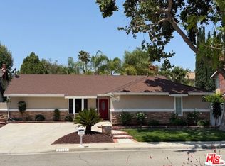 25711 Yucca Valley Rd, Santa Clarita, CA 91355