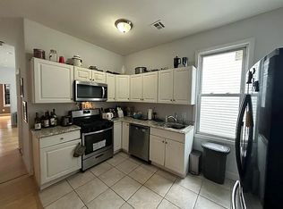 185 Clerk St FLOOR 1, Jersey City, NJ 07305
