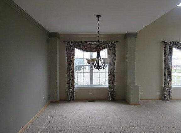 4th image of 537 E Delgado Dr