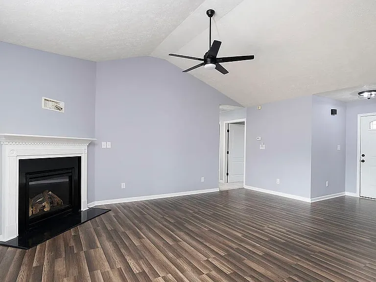 2549 Hunting Bow Dr — Photo 5