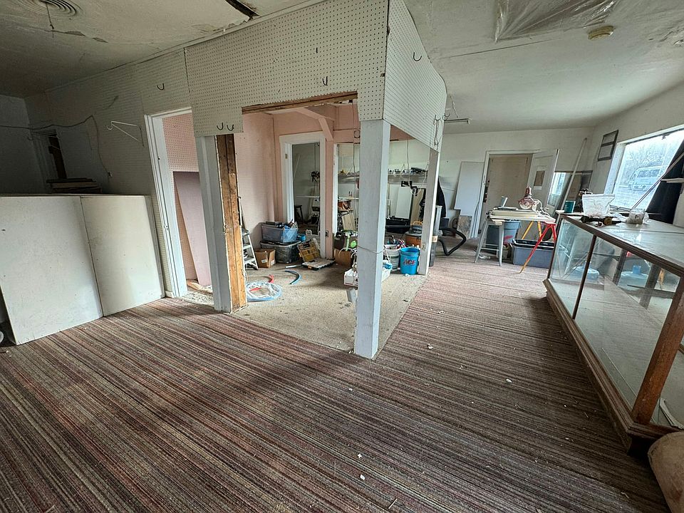 1st image of 414 Main Ave E #C1