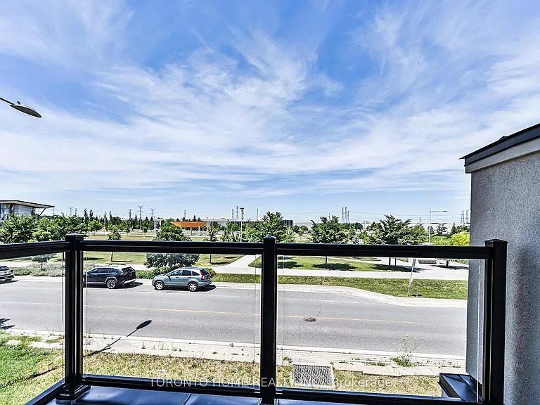 113 Mumbai Dr — Photo 21