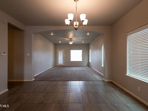 3rd image of 14475 Eastbrook Dr