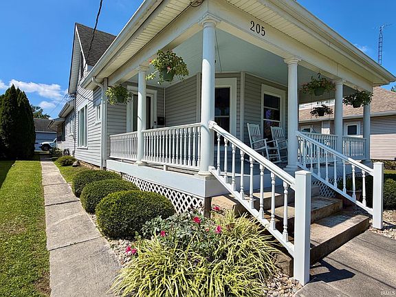 4th image of 205 Lincoln Ave