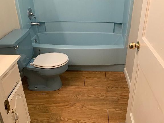 5th image of 275 N Wycombe Ave Floor 1
