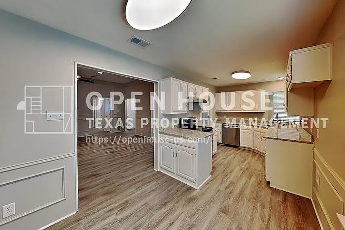 400 Kamber Ln — Photo 6