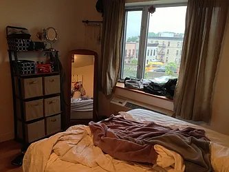 Rented by Next Door Realty NYC