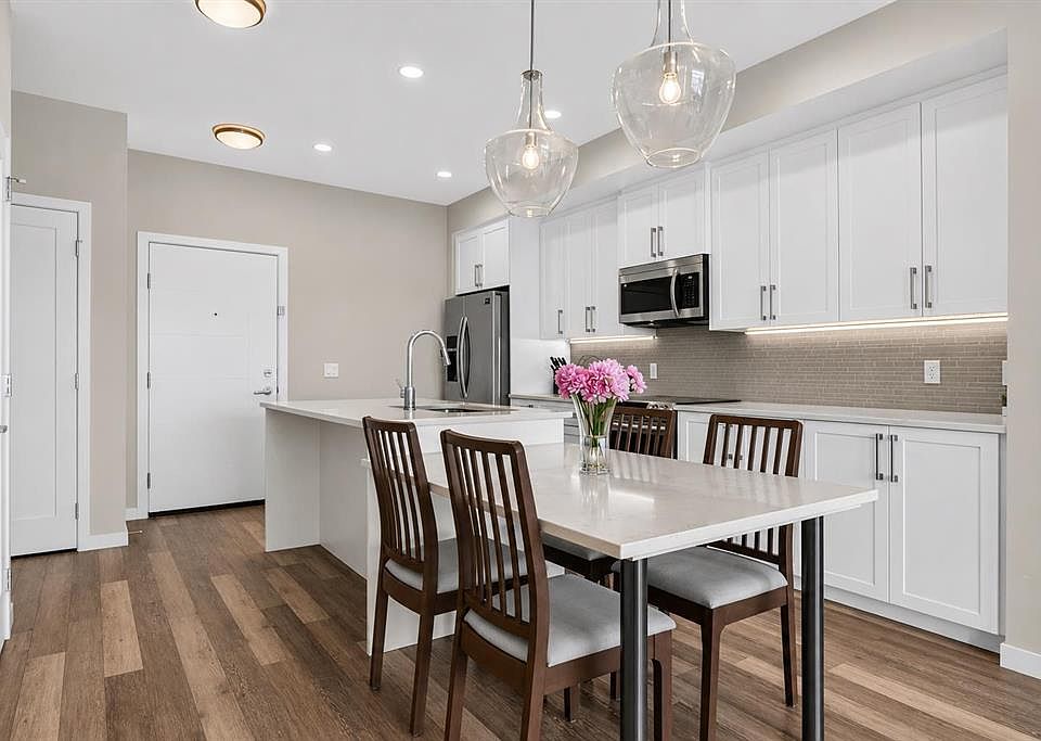 1st image of 8530 S 8a Ave SW #412