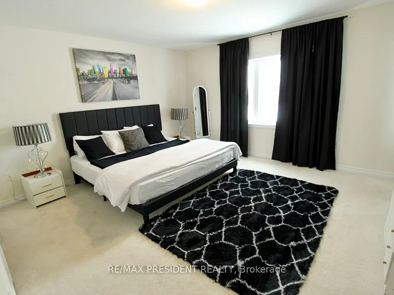 16 Peach St — Photo 21