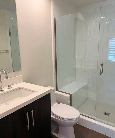 1400 N Fuller Ave #8 — Photo 8