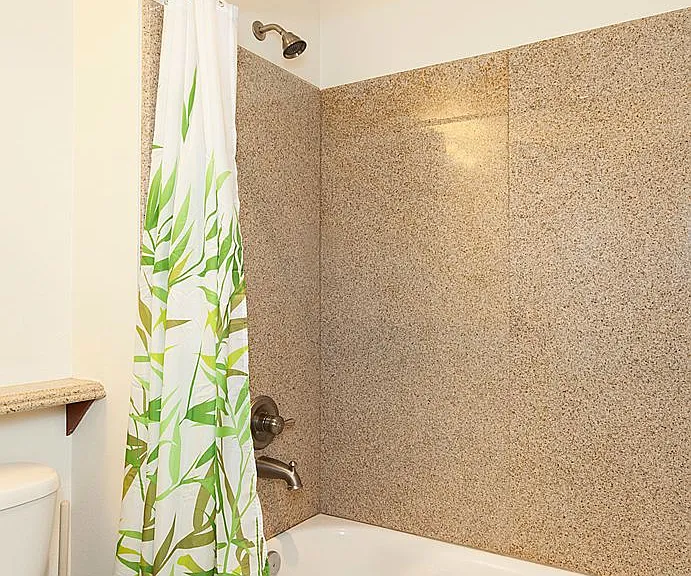 Howard Park Apartments — Photo 13