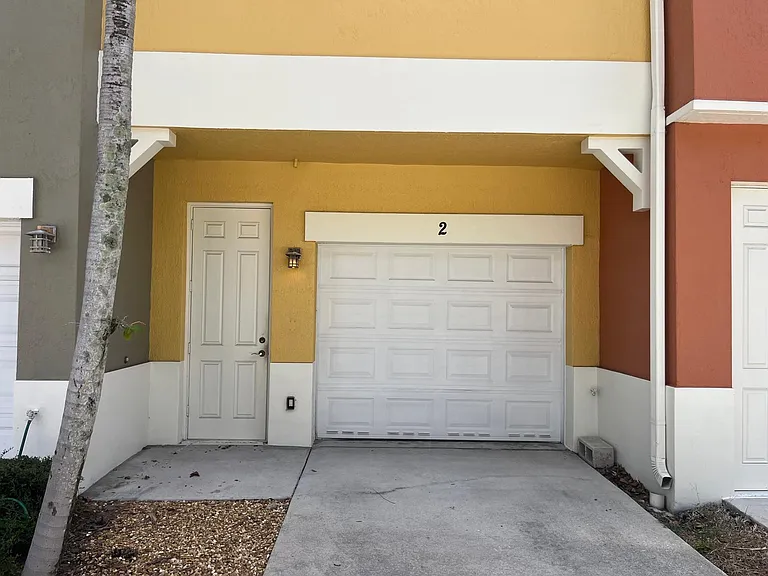 767 Millbrae Ct #2 — Photo 24