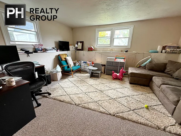 43 Edenfield Ave — Photo 26