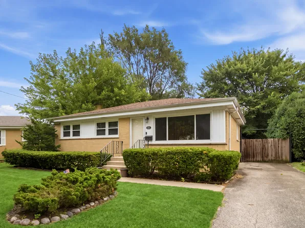 531 Cambridge Rd, Des Plaines, IL 60016