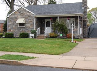 947 Kelly Ave, Woodlyn, PA 19094