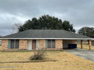 592 Collins Rd, Opelousas, LA 70570