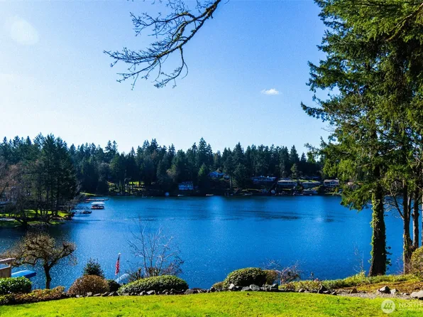 10826 Meadow Road SW, Lakewood, WA 98499