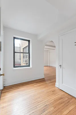 Rented by Grand Group Realty | media 4