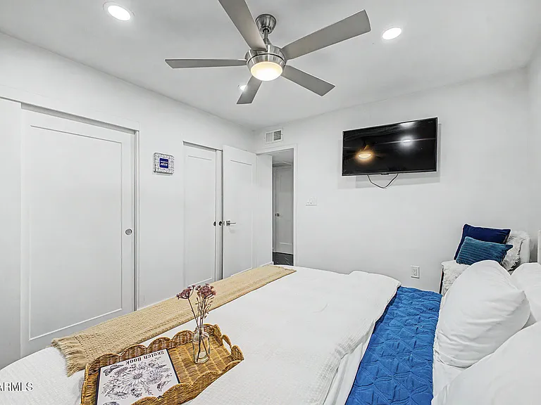 6721 E McDowell Rd #325B — Photo 8
