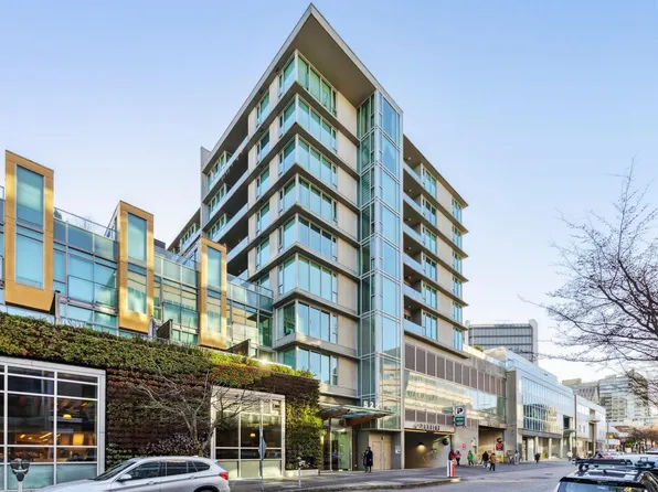 522 W 8th Ave #205, Vancouver, BC V5Z 0A9