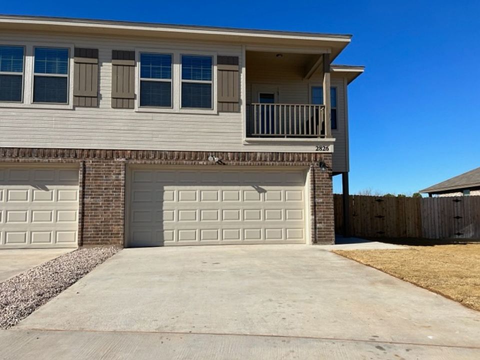 1st image of 2826 Melissa Ln