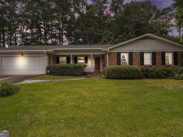 2202 Lebaron Dr, Atlanta, GA 30345