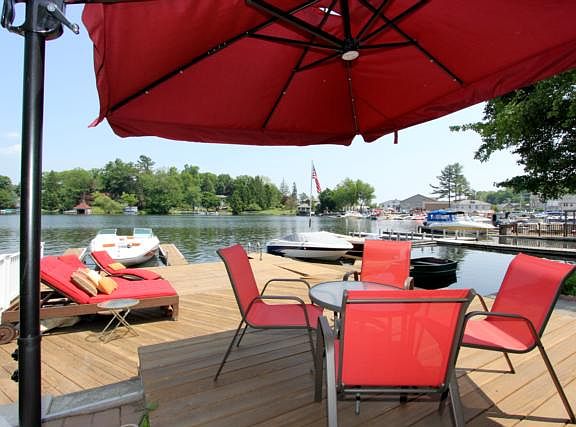 2nd image of 873 S Lake Blvd