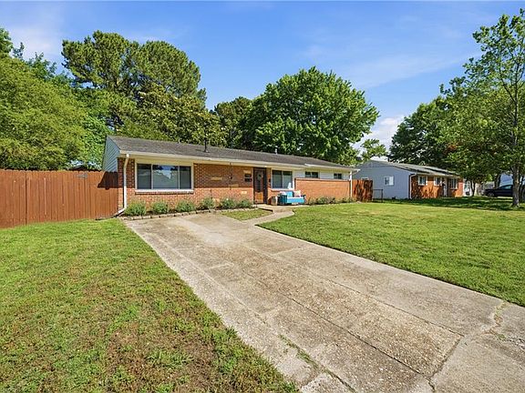 3rd image of 752 Lynch Ln