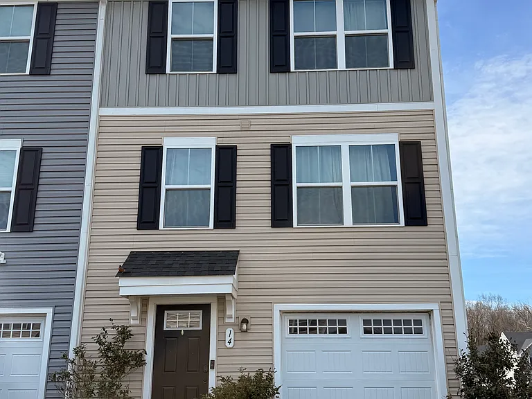 14 Snickers Ct — Photo 1