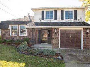 23 S Prince Dr, Depew, NY 14043