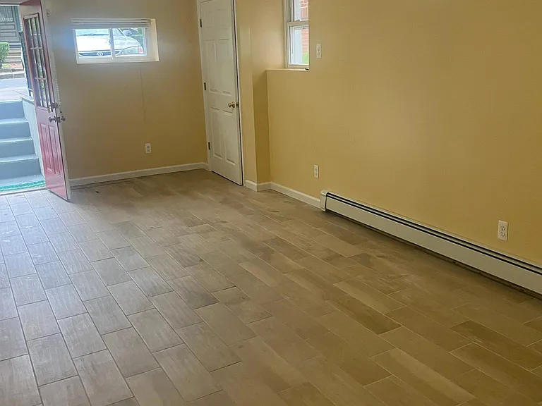 Pilot St — Photo 11