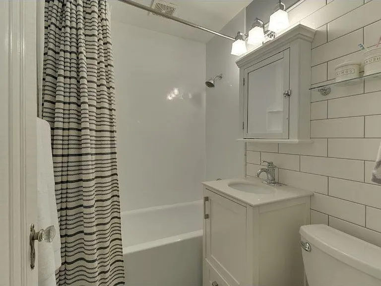 2747 Toledo Ave S — Photo 10