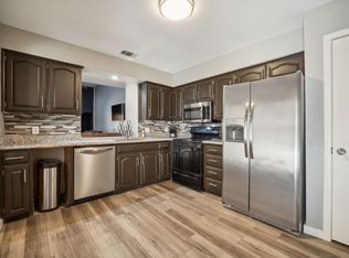 207 E Harwood Rd APT 11, Euless, TX 76039