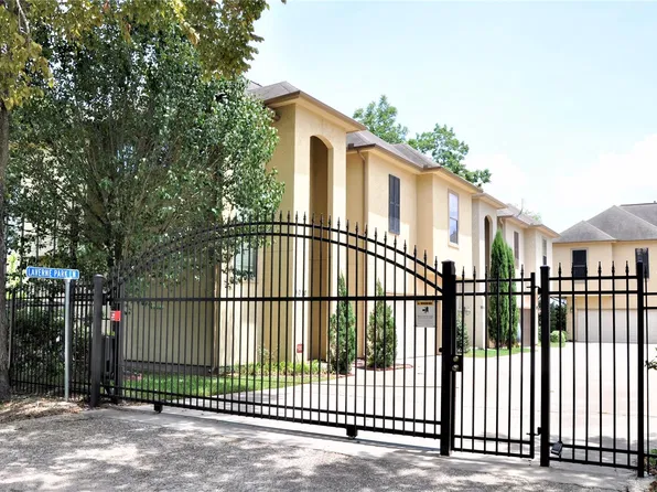 9010 Laverne Park Ln, Houston, TX 77080