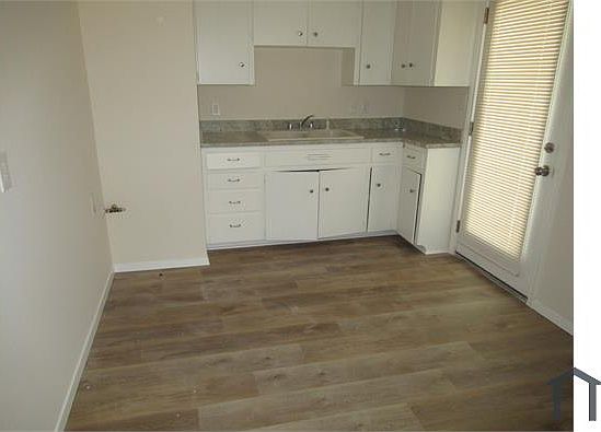 4th image of 823 Pecan Valley Dr