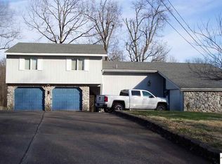 200 Sullivan Ave, Paducah, KY 42003