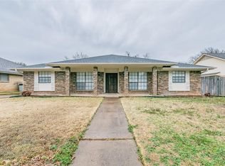 1109 Purdue Dr, Arlington, TX 76012