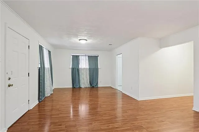 7551 Oak St — Photo 12