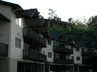 10 Skylark Dr APT 68, Larkspur, CA