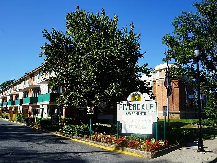 Riverdale Village Apartments — Photo 2