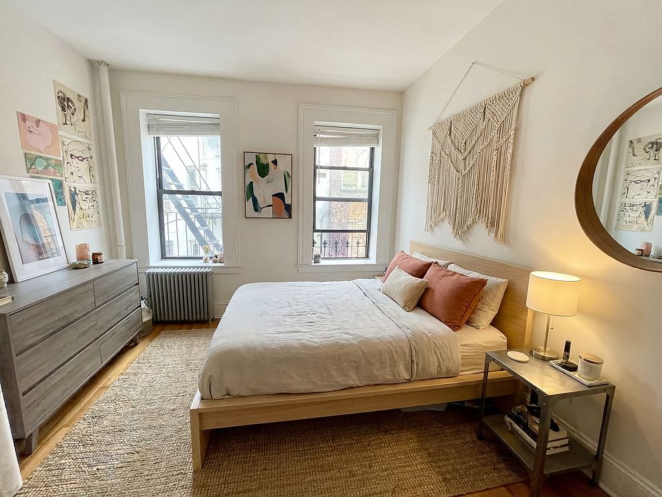 1st image of 73 1st Ave #2RE