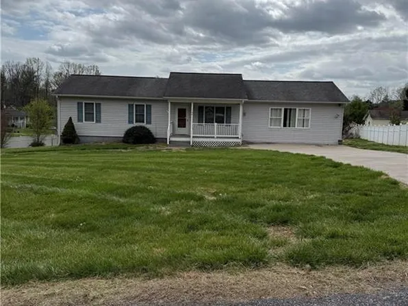 144 Meadow Dr, Millers Creek, NC 28651